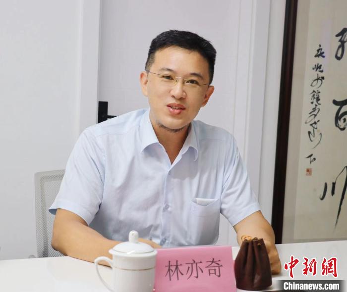 臺灣創新聯合建筑協會理事長林亦奇講述設立驛站愿景。　吳允杰 攝
