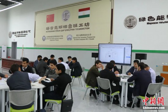 2023年4月，位于杜尚別的塔吉克斯坦魯班工坊課堂。張碩 攝