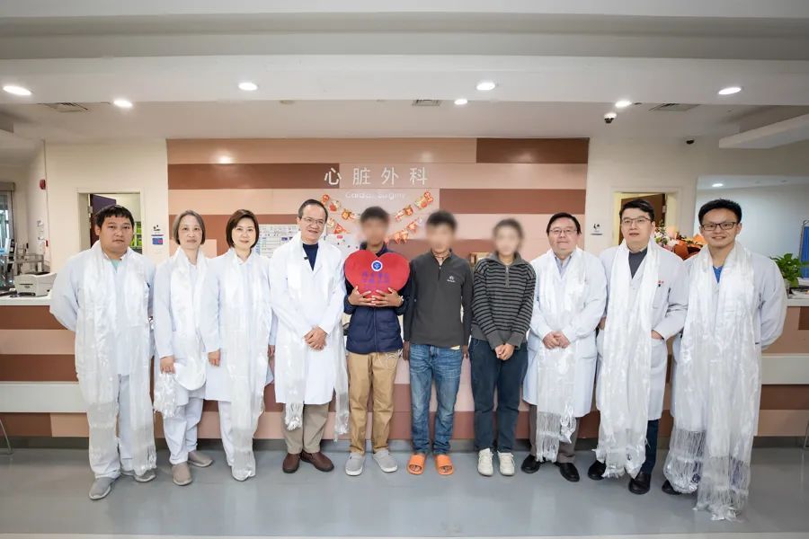 17歲少年咳嗽發(fā)熱15天，找不到感染原因！一查心臟更嚇人！上海醫(yī)生出手→