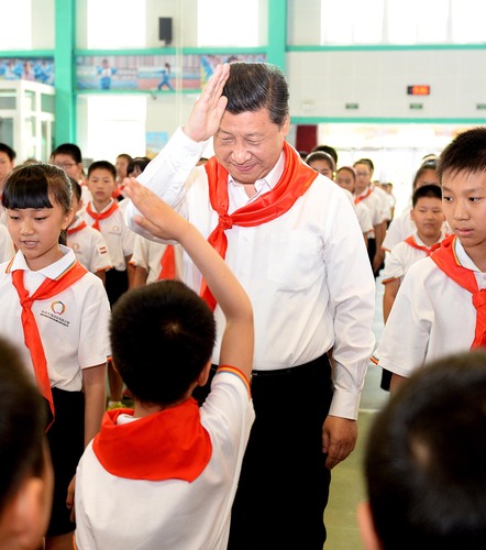 2014年5月30日，習近平總書記來到北京市海淀區民族小學，參加慶祝“六一”國際兒童節活動。