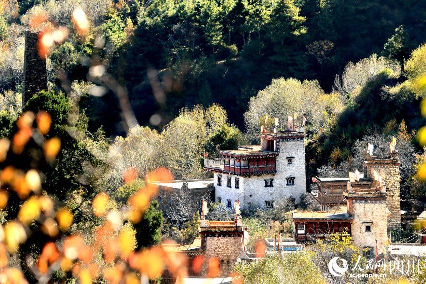 丹巴美景。李永安攝
