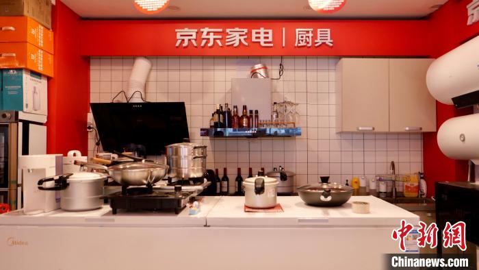 圖為店內部分商品展示。　謝牧 攝