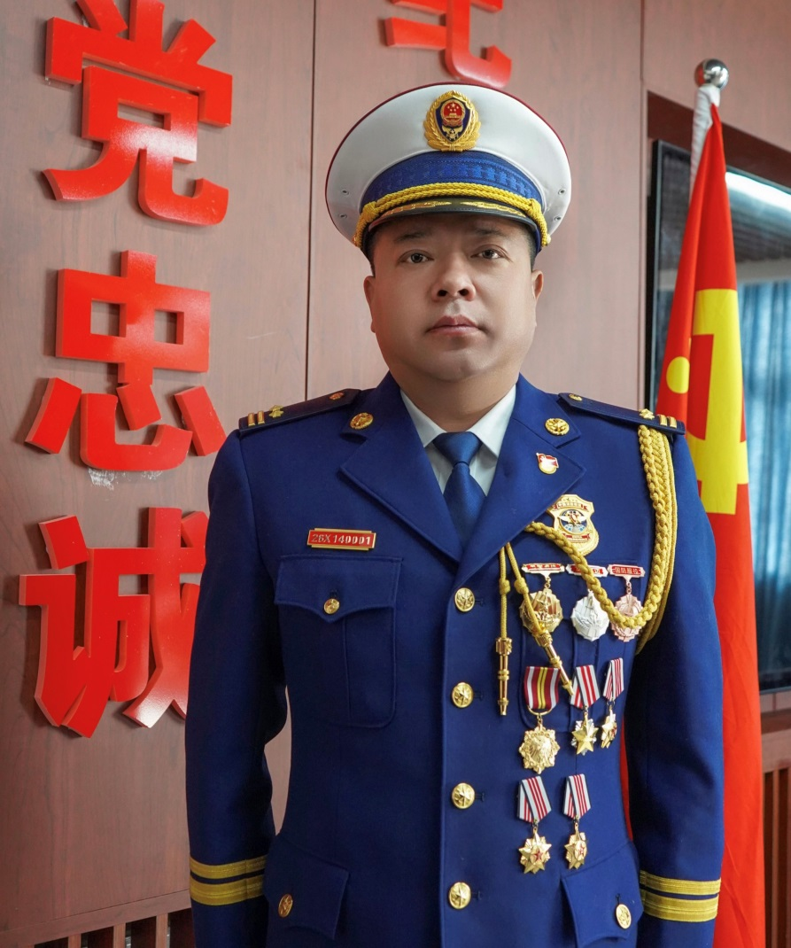 西藏林芝消防救援支隊尼瑪喬：當(dāng)好人民的“守夜人”_fororder_圖片13